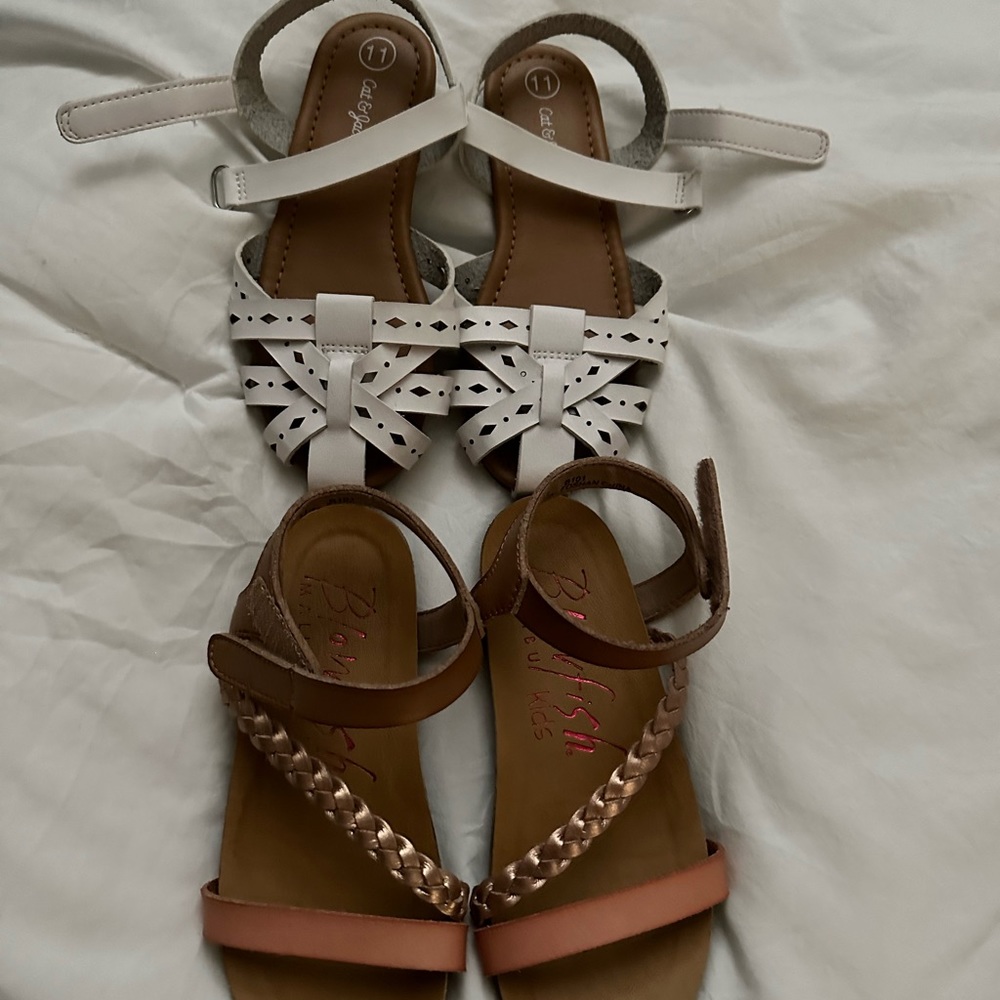 Girl sandals